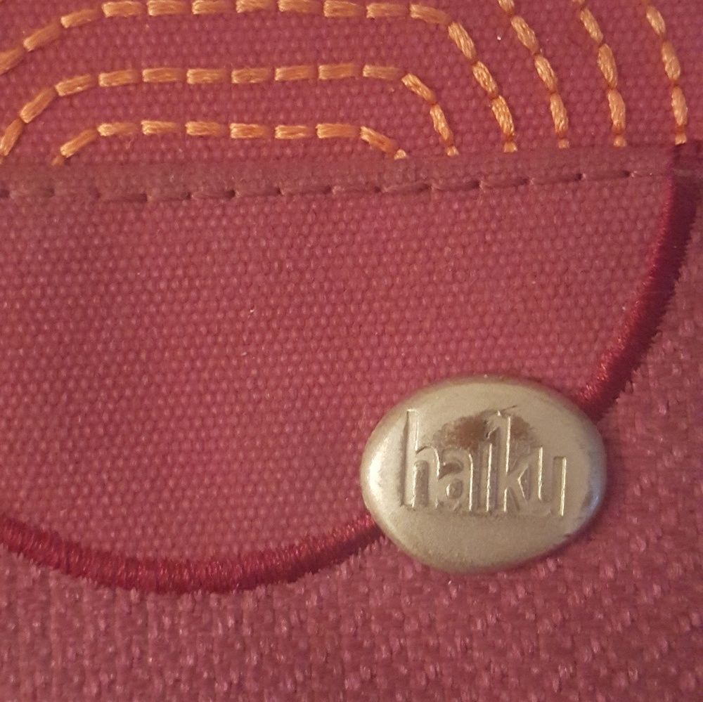 Shoulder Bag - Picture 3 of 6
